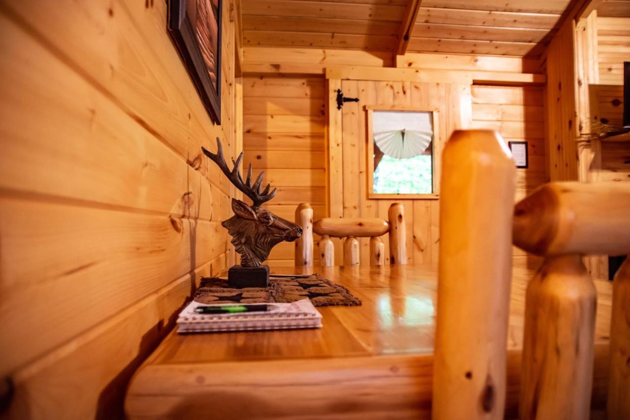 Avenwood Cabins Logan Exteriör bild