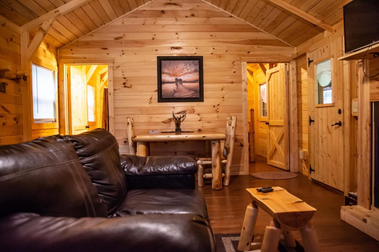 Avenwood Cabins Logan Exteriör bild