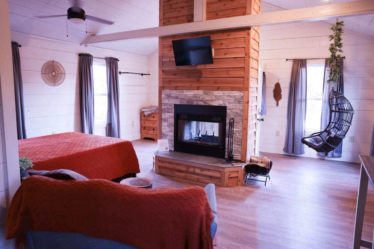 Avenwood Cabins Logan Exteriör bild